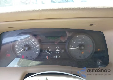 2007 Mercury Grand Marquis Gs z USA, uszkodzony, nr VIN 2MEFM74V27X615799